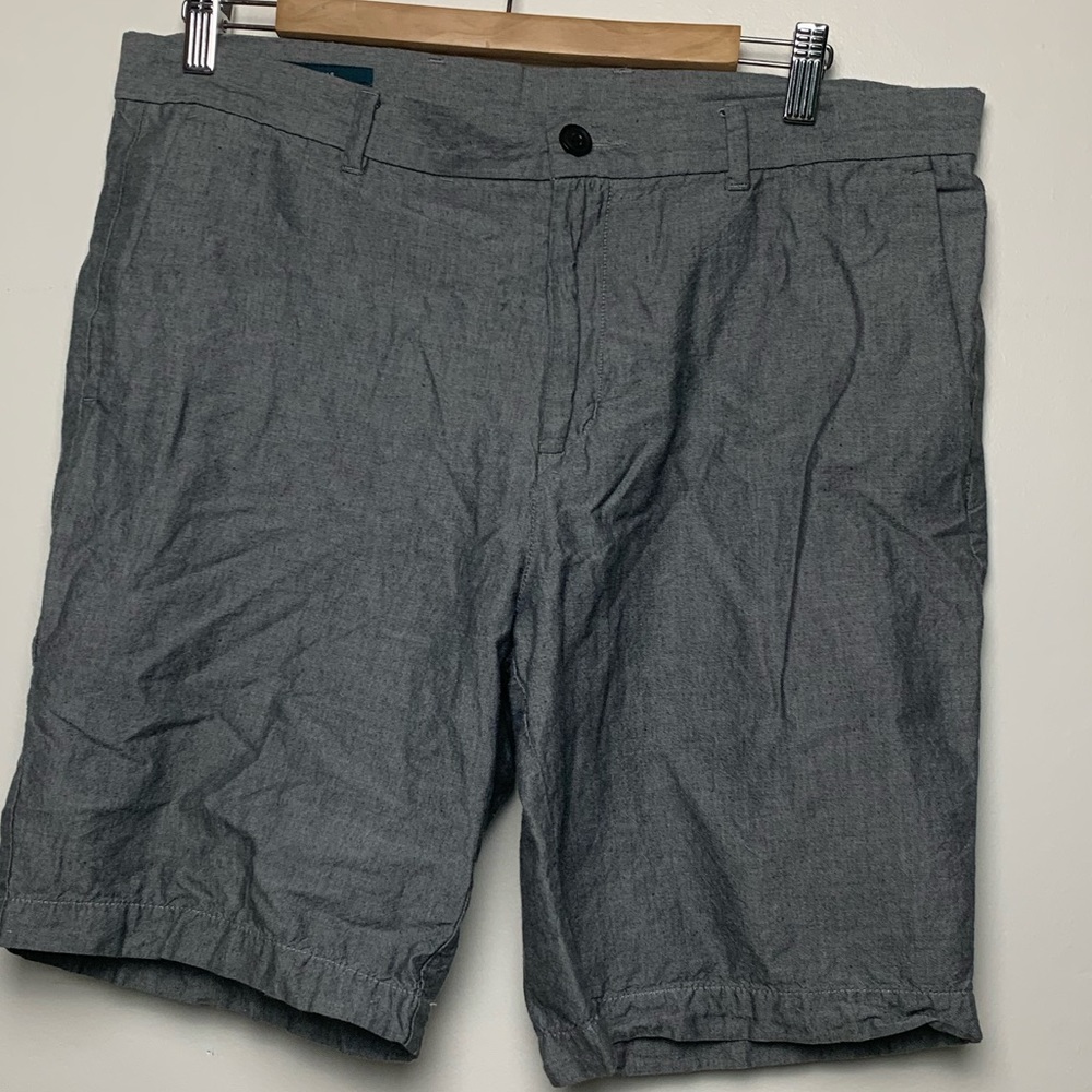 Perry Ellis Mens chambray linen short
